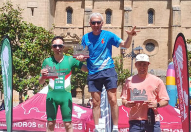 Alejandro Olivares y Cynthia Serrano, vencedores de la XI Carrera Los Meandros de Briones