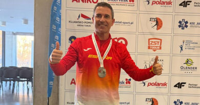 Alfonso Castiella, subcampeón de Europa de 4×200 M50