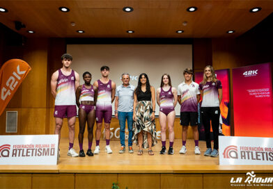 La Federación Riojana de Atletismo presenta su nueva equipación, previa al Campeonato de Federaciones Autonómicas